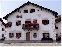 Some people also use flowers to decorate their houses