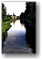 [ ein kurzer, knstlicher kanal ]