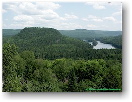 [ blick auf den la mauricie nationalpark ]