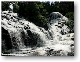 [ die waber falls im la mauricie national park ]