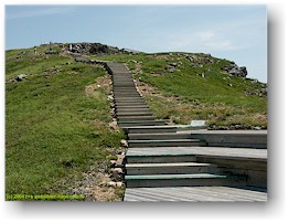 [ treppe beim ende des skyline trail im cape breton NP ]