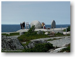 [ Swissair SR-111 memorial bei peggys cove ]