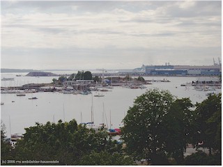 [ blick vom park kaivopuisto in helsinki ]