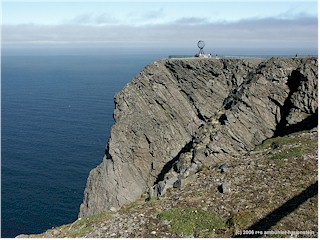 [ felsklippe am nordkapp ]