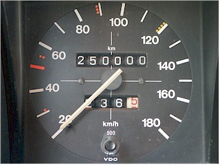 [ km-stand 250000 ]