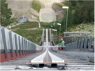 [ mickeltemplet: startpunkt auf der grssten sprungschanze ]