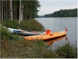 [ unsere boote am ufer des sterdallven ]