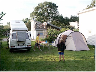 jogi, daniel und mathias auf dem campingplatz in ribe, DK