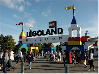 eingang zum legoland billund, DK