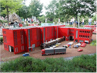 gterzentrum im legoland