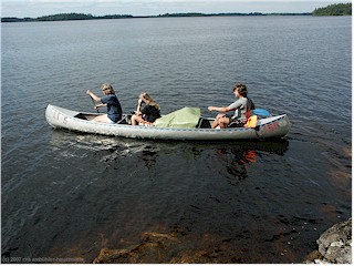susanne, katrin und daniel im kanu auf dem bolmen, S