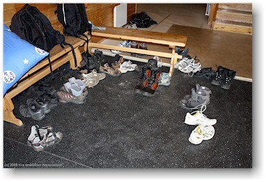 schuhdepot beim eingang zur kebnekaise fjllstation, S