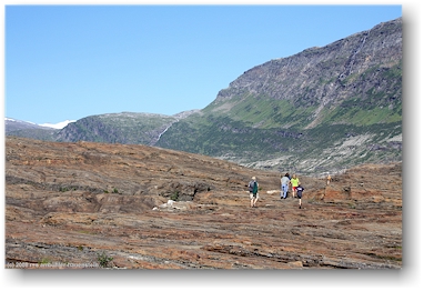 wanderweg vom svartisvatnet zum gletscher svartisen