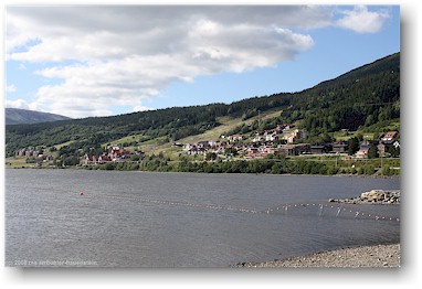 blick vom hallenbad auf re, S