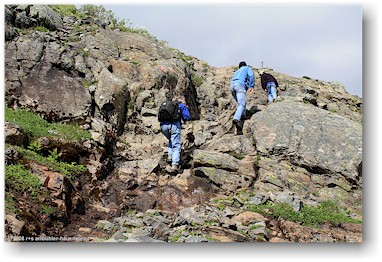 wanderweg am reskutan bei re, S
