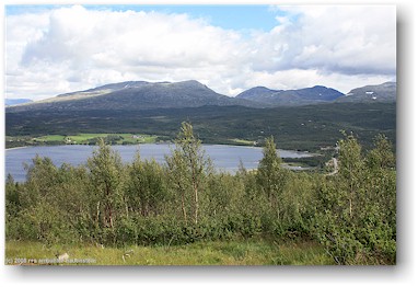 norwegische seenlandschaft
