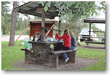 mittagessen auf einem rastplatz bei vansbro, S