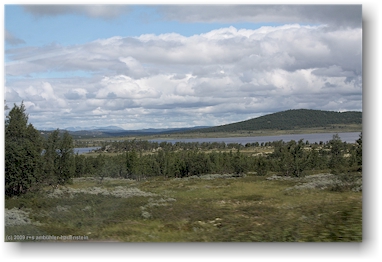 bergsee torsefeatn an der strasse nummer 40 (uvdalsvegen)