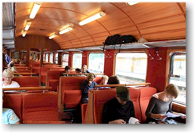 gerumiger personenwagen der flmsbana