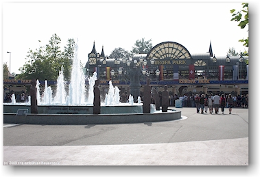 eingang zum europa park in rust, D bei tag