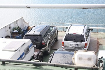 unser mitsubishi pajero auf der faehre von stykkisholmur nach brjanslaekur