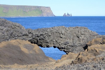 steilkueste bei dyrholaey