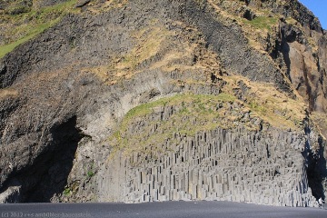 basalt caves bei reynisfjara