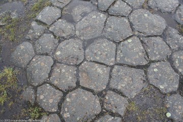lavasaeulen - genannt kirkjugolf - in kirkjubaejarklaustur