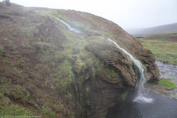 warmer wasserfall bei laugarvellir