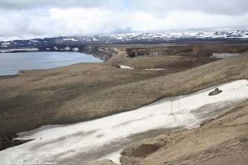 oeskjuvatn und viti im askja