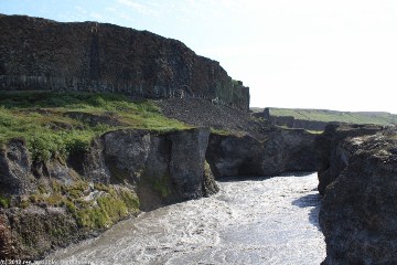 blick in die schlucht des joekulsa a fjoellum vom aussichtspunkt katlar bei holmatungur
