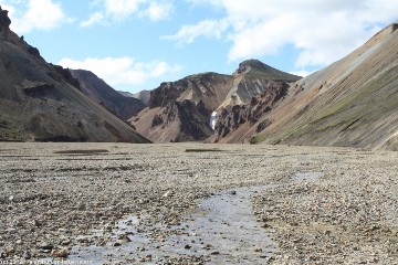 flussbett bei landmannalaugar