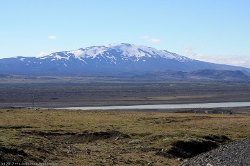 blick auf den krater hekla von der piste F225 aus