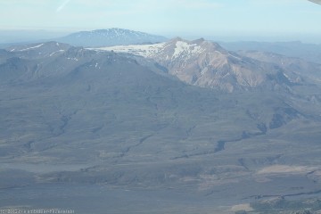 zwischen myrdalsjoekull und eyjafjallajoekull