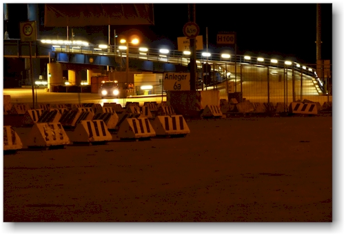 verladerampe im hafen von travemuende