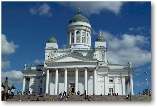 tuomiokirkko in helsinki