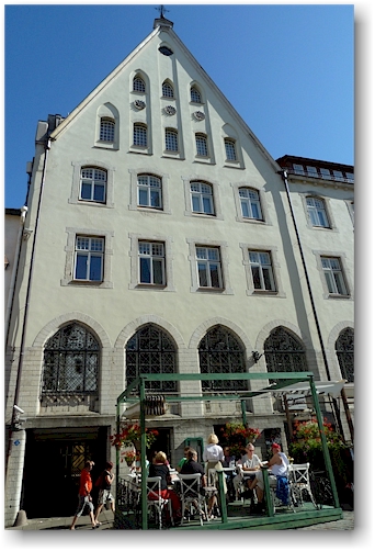 haus in der altstadt von tallinn