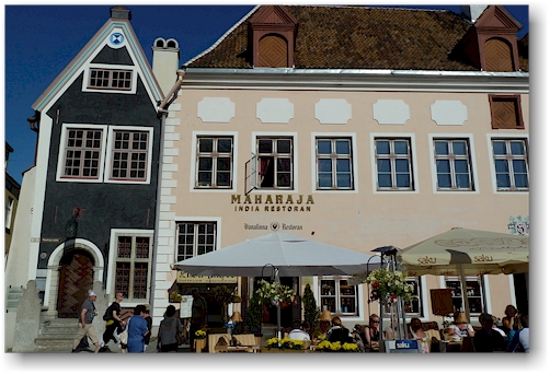 restaurants beim rathausplatz in tallinn