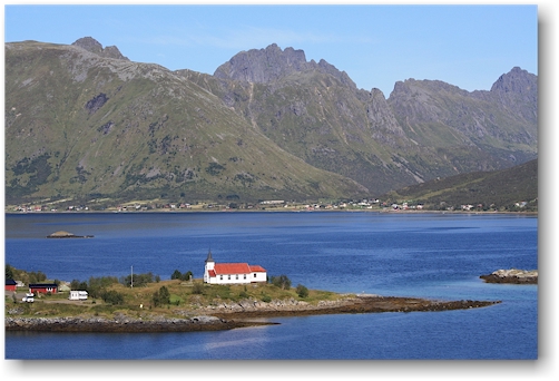 sildpollnes kapell im austnesfjorden