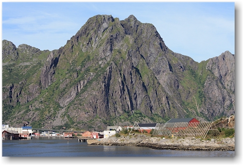 berge hinter svolvaer
