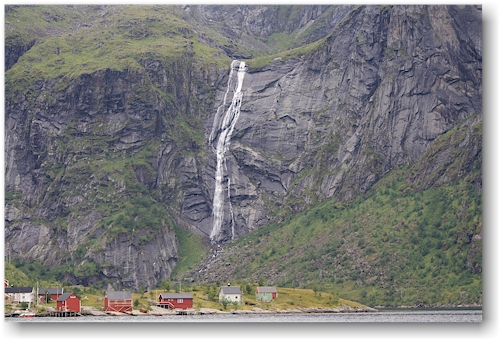 forsfjorden mit wasserfall