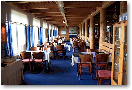 restaurant im hotel pallas bei pallastunturi im nationalpark pallas-yllaestunturin, FI