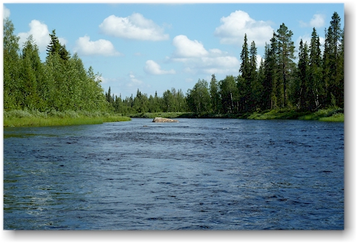 auf dem kapsajoki bei levi, FI