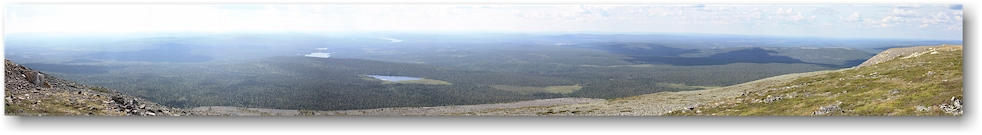 panorama vom gipfel des yllaestunturi