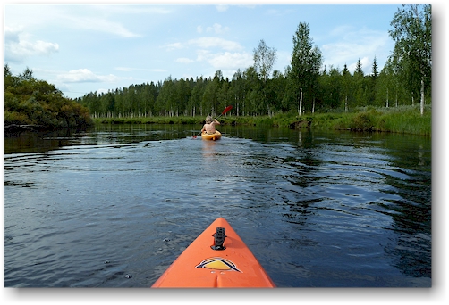 kajaktour auf dem aekaesjoki