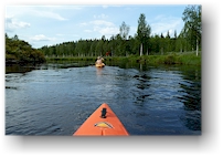 mit dem kajak unterwegs auf dem aekaesjoki, FI