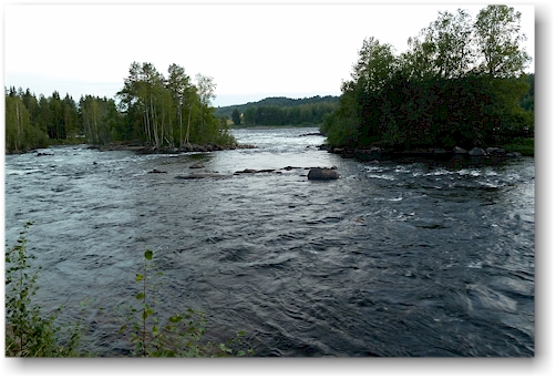 startpunkt zur rafting-tour auf dem vindelaelven bei vindeln, SE