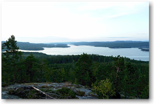 blick vom praestberget auf den angermanaelven bei ramvik, SE