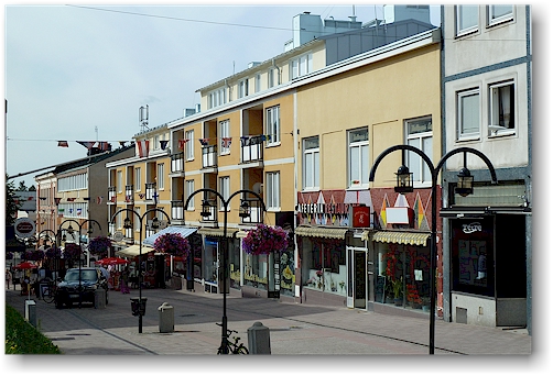 fussgaengerzone im zentrum von haernoesand, SE