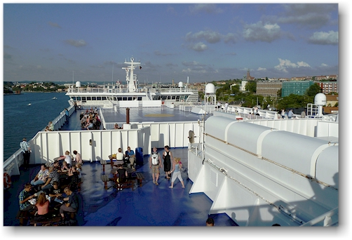 sonnendeck und bruecke der stena germanica im hafen von goeteborg, SE